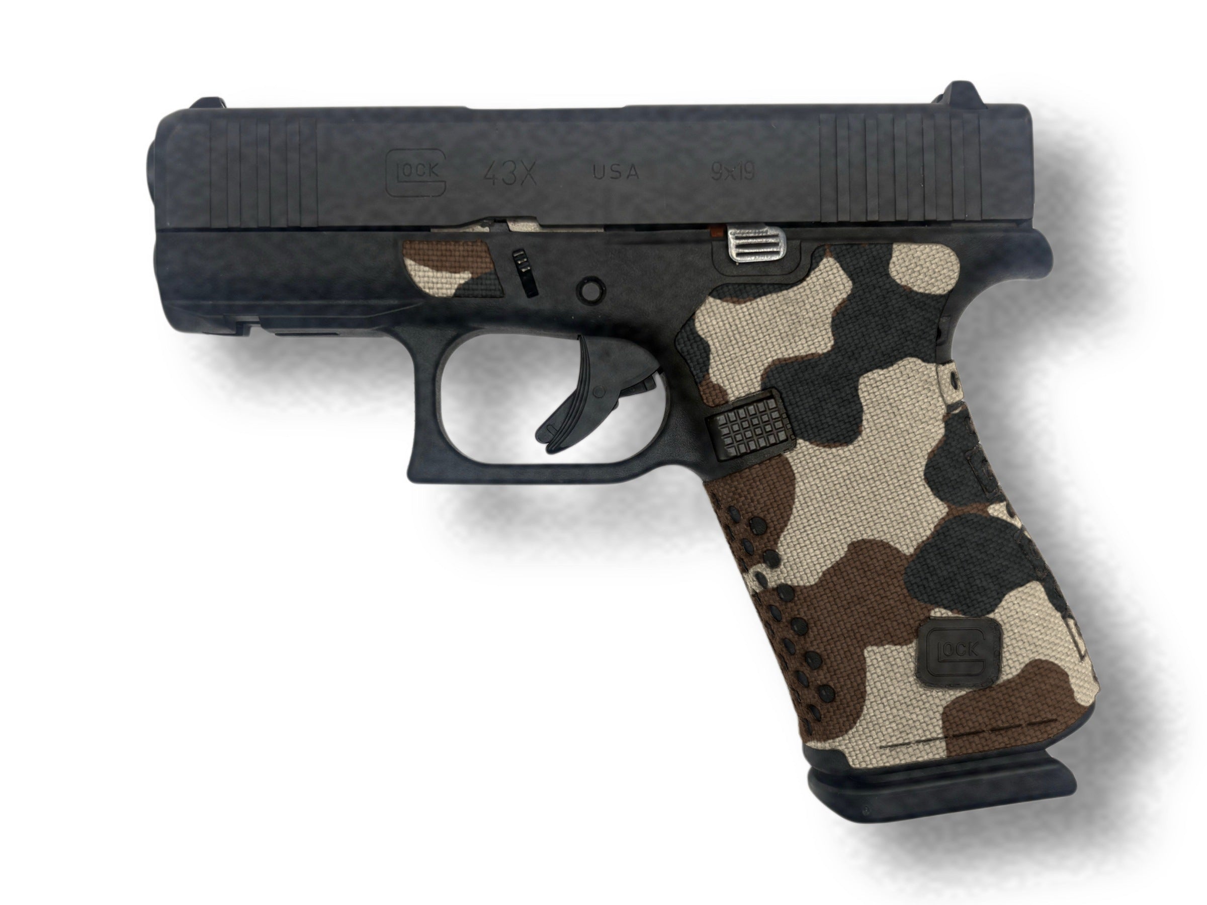 Grip Kit for GLOCK G43X/G48 Pistols - Cordura 1000D wrap installed on a Glock 43X in Tropentarn - Combat Textiles