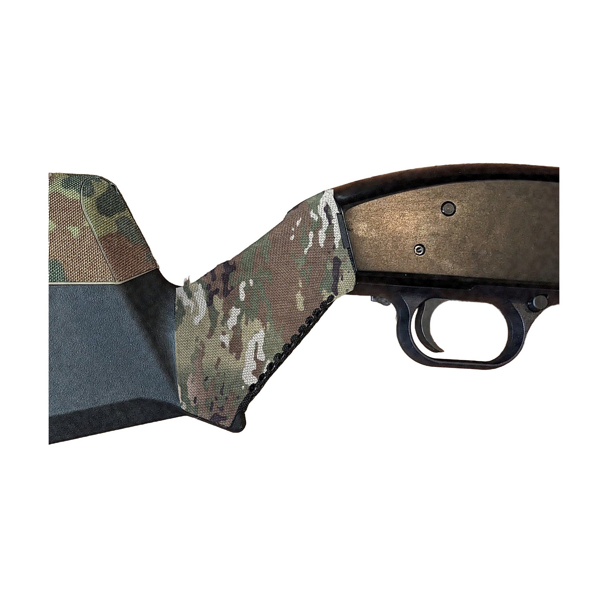 Magpul SGA — Mossberg 500/590 Cordura grip wrap, MultiCam