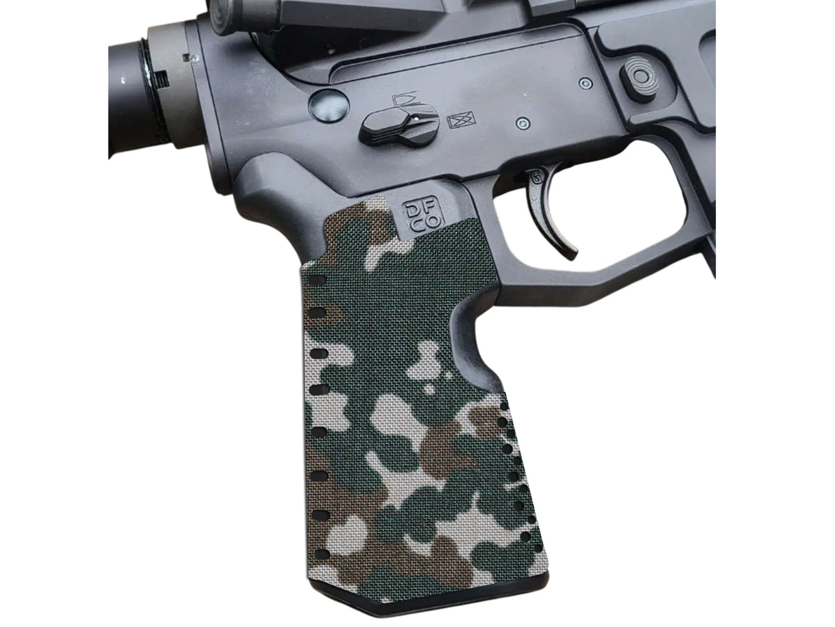 Die Free Co. Kung Fu Grip Cordura 1000D grip wrap in Tropentarn — Combat Textiles